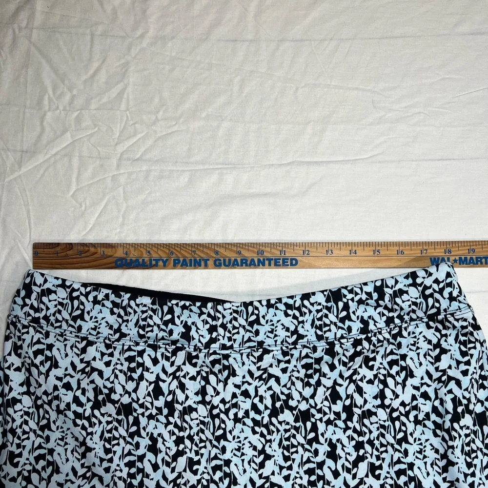 Tranquility Skort Skirt Size 2XL Tapestry Black  mint Blue Leafy pull on Stretch - Picture 6 of 8